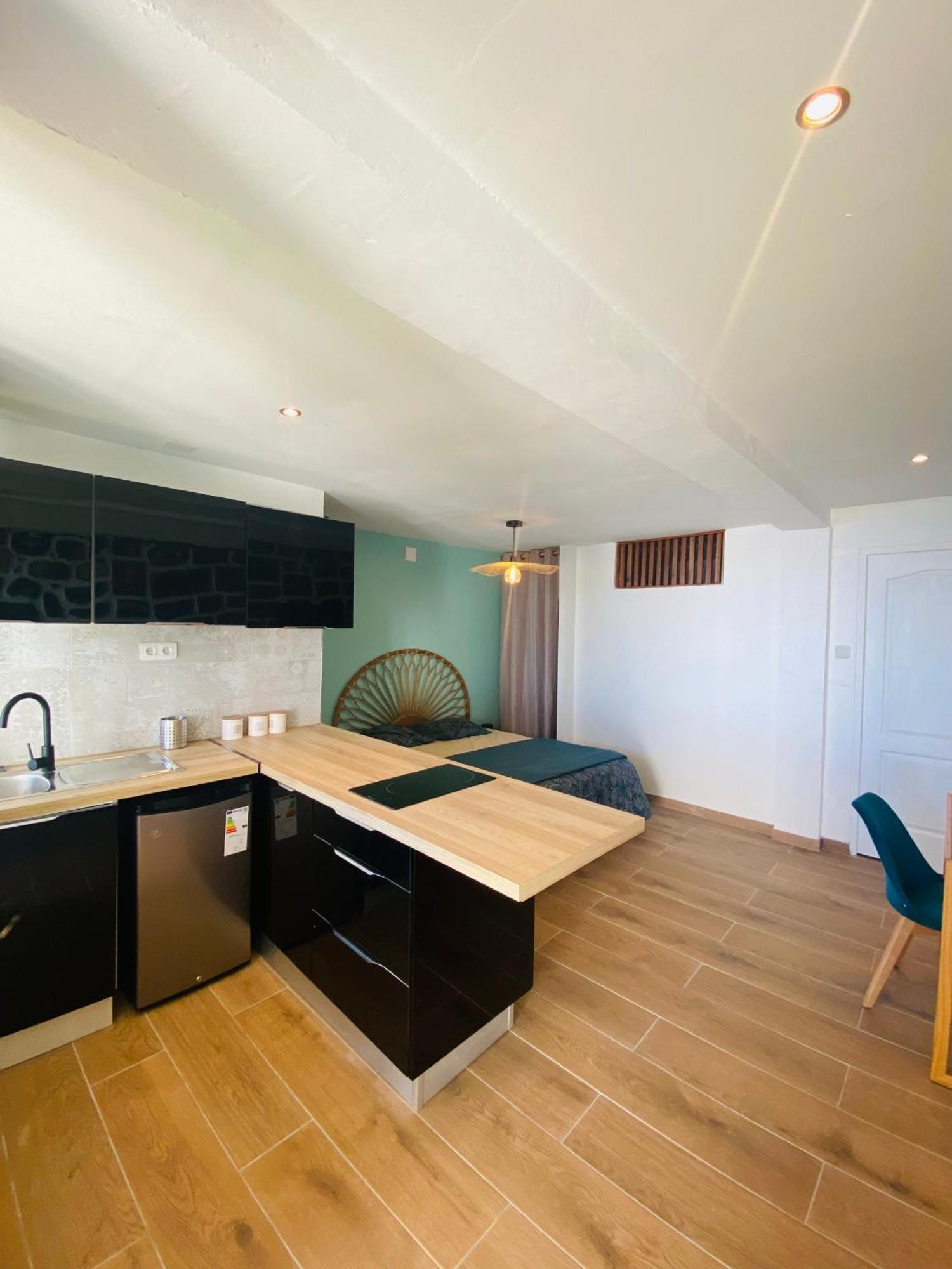 Ti Kaz Azura Appartement Saint-Denis Buitenkant foto